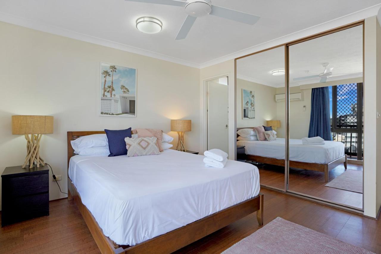 Beach Palms Holiday Apartments Голд-Кост Экстерьер фото